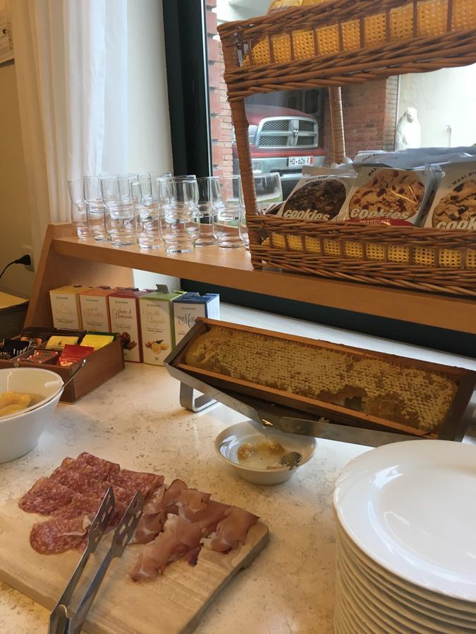 Hotel Da Filie' Querceta Eksteriør bilde