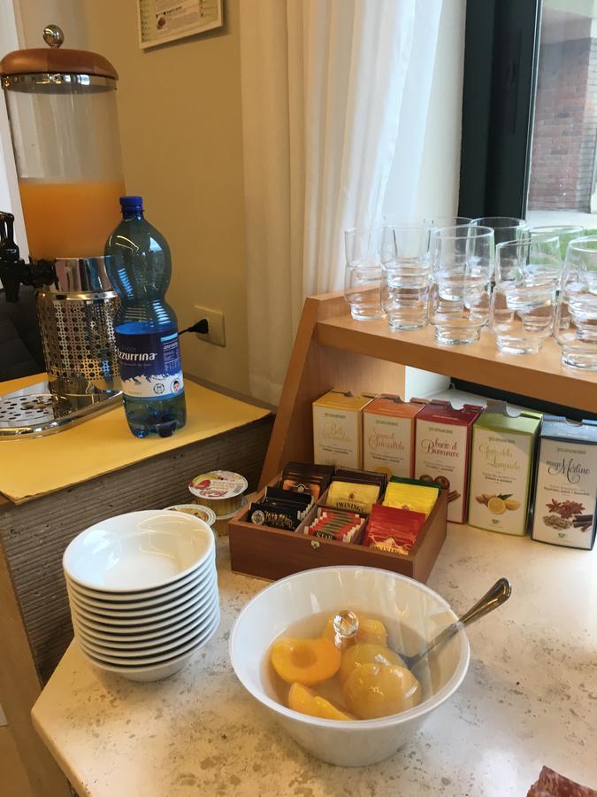 Hotel Da Filie' Querceta Eksteriør bilde